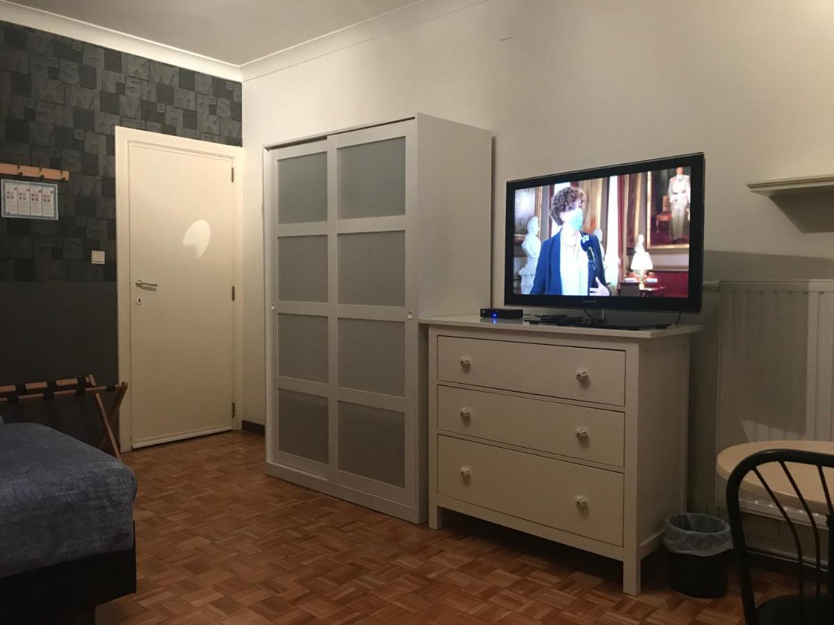 Cosy Room ฮัสเซลต์ ภายนอก รูปภาพ